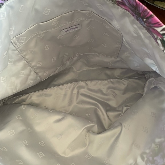 Vera Bradley tote - Picture 2 of 2